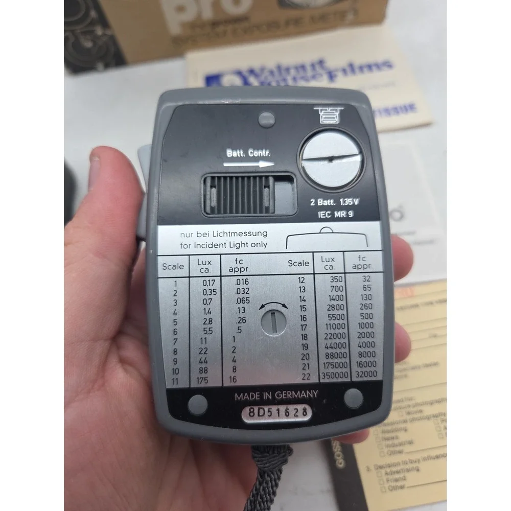 Gossen Luna-Pro Light Meter with Leather Case Box Manual Plus New Batteries